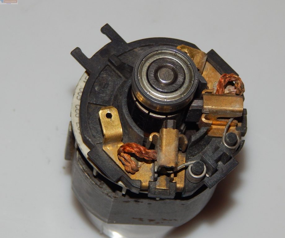 Bosch silnik do wkrętarki GSR 14,4V LI 2609199358